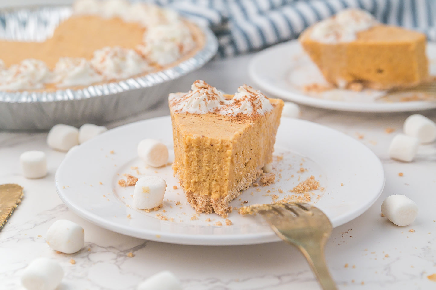 No-Bake Marshmallow Pumpkin Pie